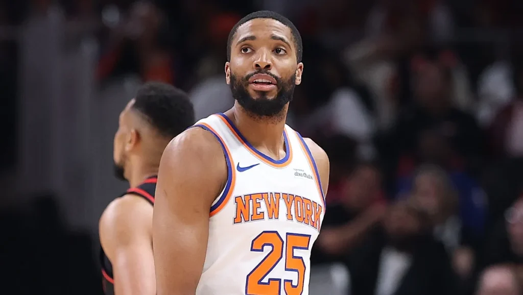 Lakers Proposed to Land Mikal Bridges for 3-Player Package in Massive Trade
