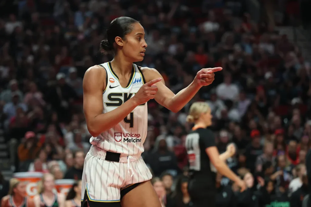 Final Injury Report for Sky-Wings: Will Skylar Diggins Play?