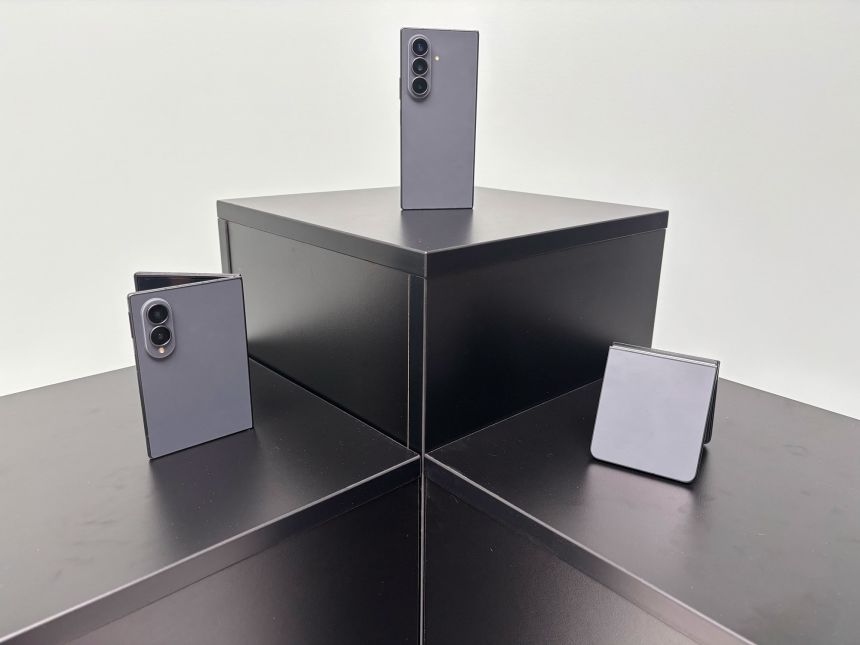 From left to right: Samsung Galaxy Z Fold 8, Galaxy Z Fold 8 Ultra and Galaxy Z Flip 8.