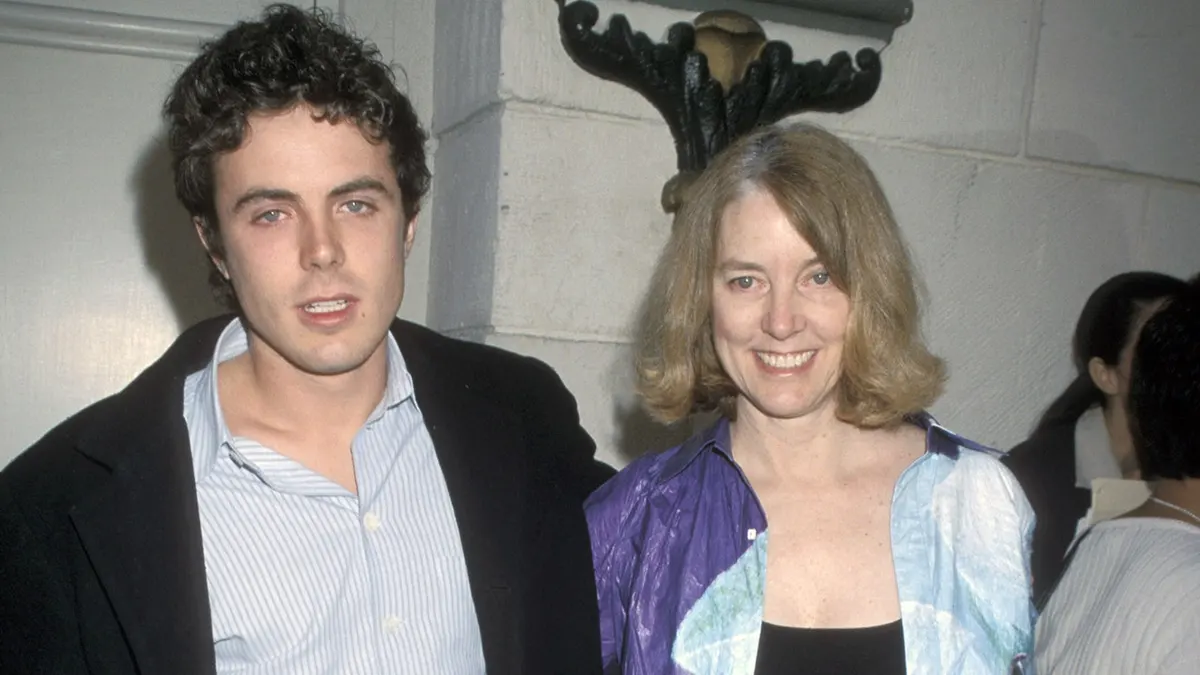 Casey Affleck and his mom at the Los Angeles premiere of 
