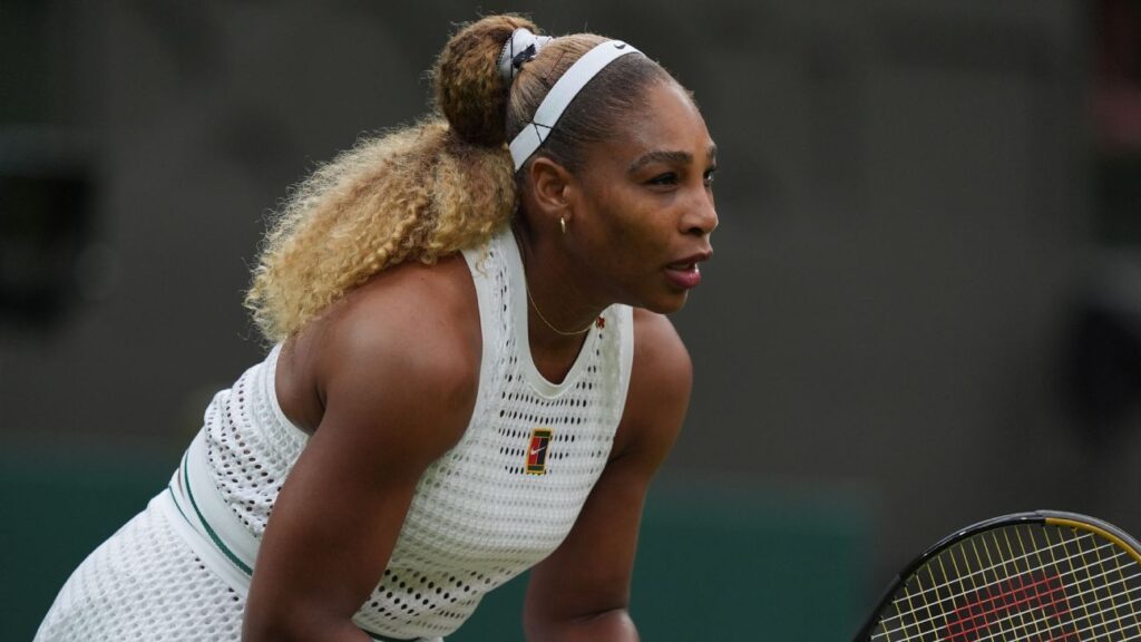Serena Williams (knee) forced to withdraw from Wimbledon doubles