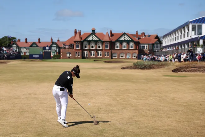 Miyu Yamashita of Japan plays a shot on the eighteenth hole during the second round of the AIG Women's Open 2026 at Royal Lytham & St. Annes on July 31, 2026 in Lytham St Annes, England.