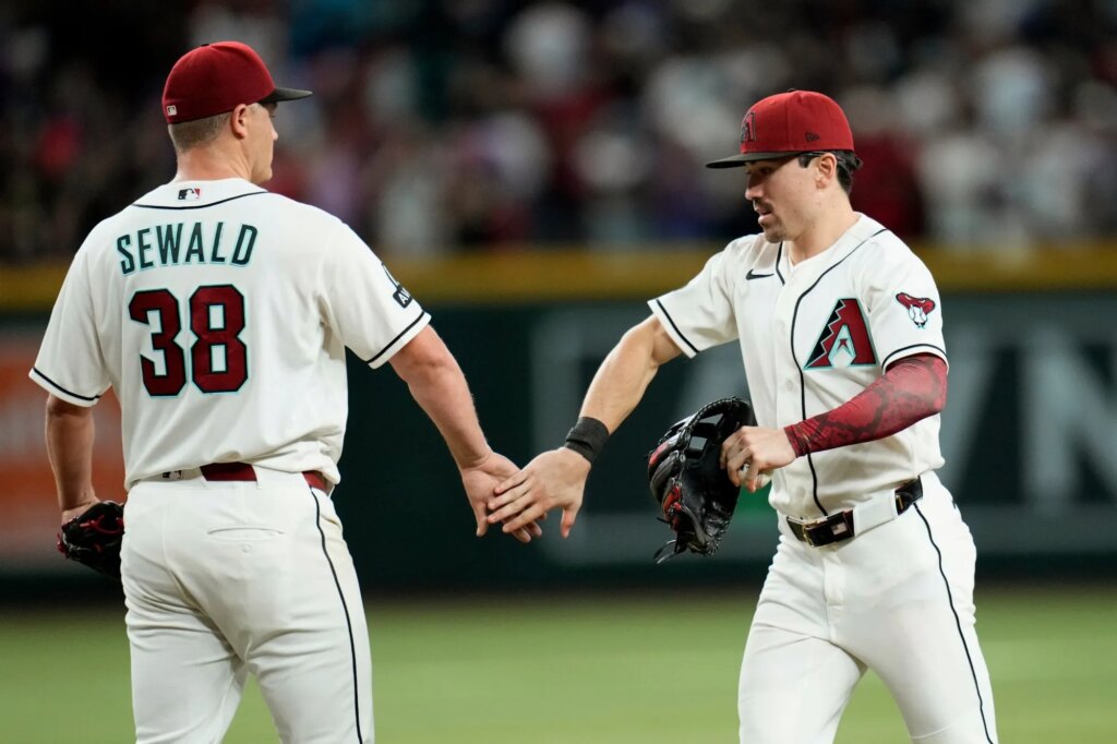 Padres on deck: Trade deadline, then four games in Arizona