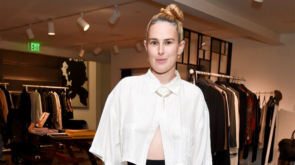 Rumer Willis moves to Nashville after winning primary custody of daughter