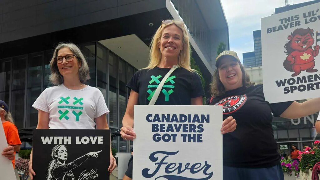 Canadian powerlifting champion April Hutchinson leads first Sophie Cunningham rally outside the US