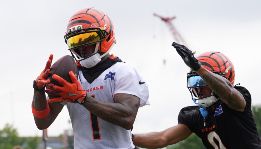 Bengals WR Ja'Marr Chase touts 'aggressive' Jaylon Johnson after joint practice