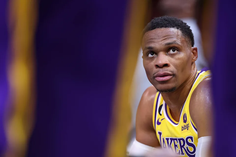 Los Angeles Lakers v Phoenix Suns