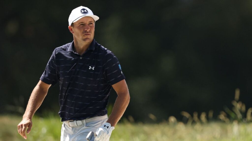 Keith Mitchell, Jordan Spieth find water, out of PGA Tour playoffs
