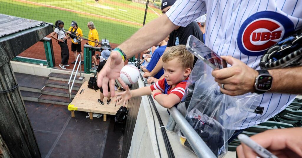 Minor League Baseball game at Field of Dreams offers affordable fun for families | Tri-state News