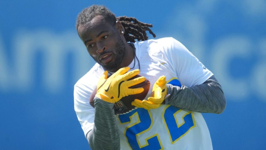 Sources: Giants signing RB Najee Harris to one-year deal