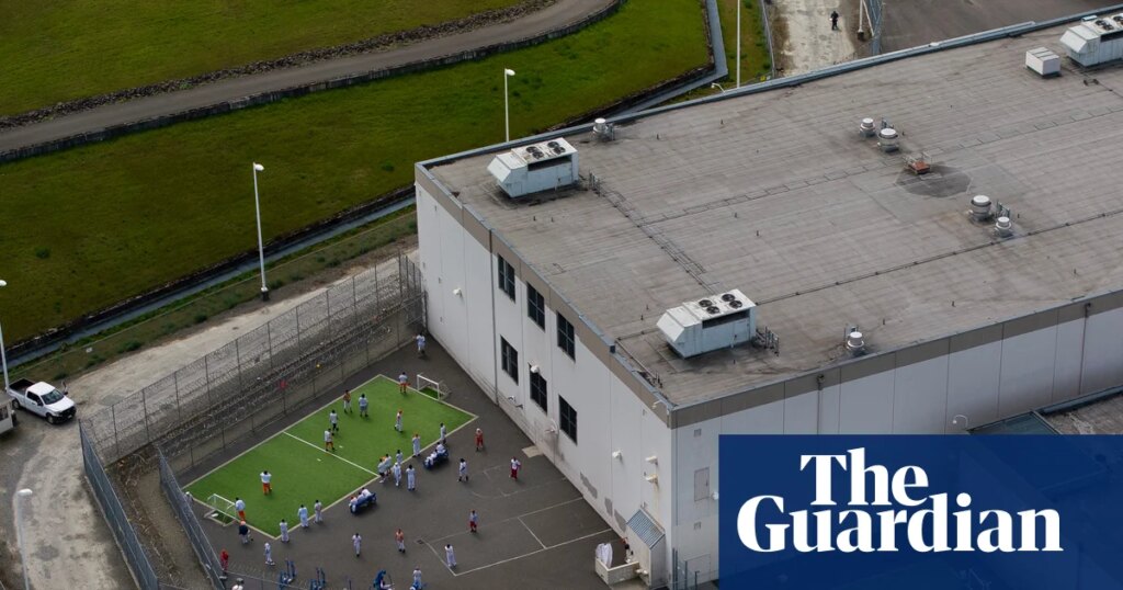 ICE holds man with stage 4 cancer in detention despite permanent US residency | ICE (US Immigration and Customs Enforcement)