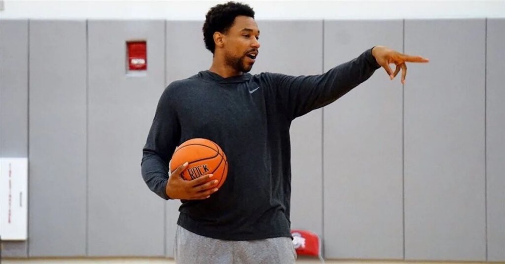 Jake Diebler adds former Buckeye star Jared Sullinger to Ohio State's staff