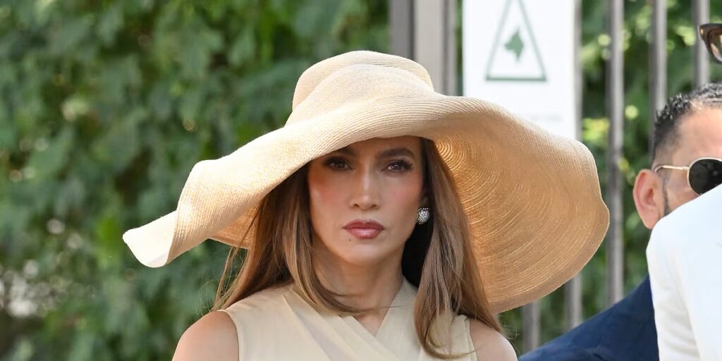 Jennifer Lopez's 'Chai Latte' Nails Are Fall 2026's Biggest Trend: 5 Ways to Wear Them