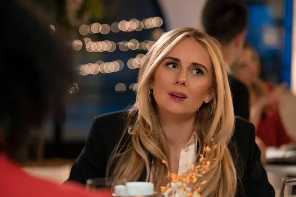 Nobody Wants This. Justine Lupe as Morgan in episode 105 of Nobody Wants This. Cr. Adam Rose/Netflix © 2024