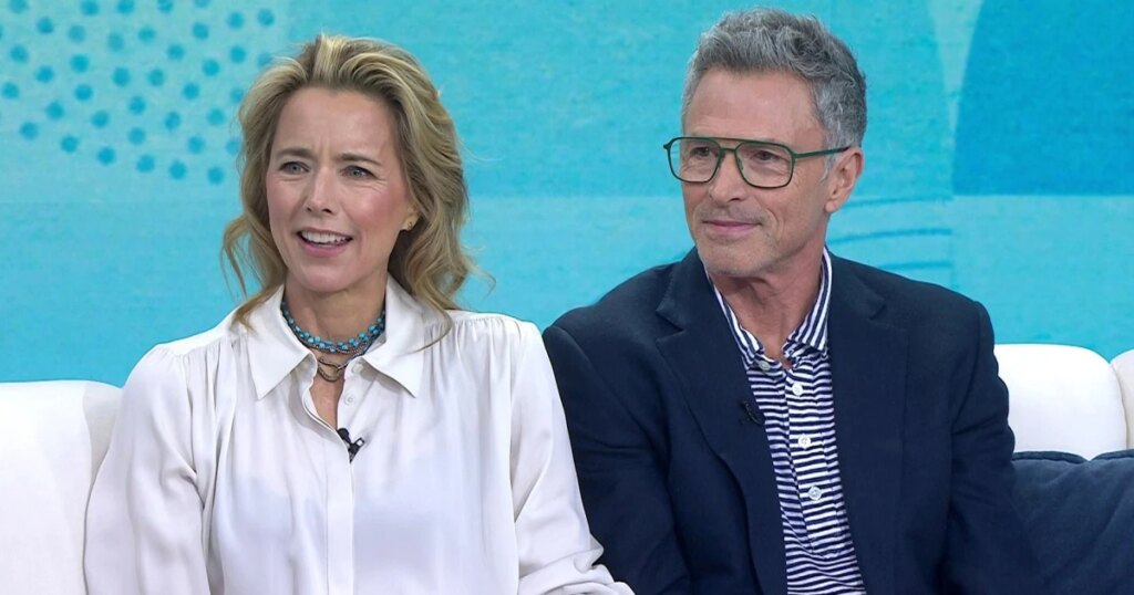 Téa Leoni and Tim Daly on Playing Newlyweds in New Sitcom