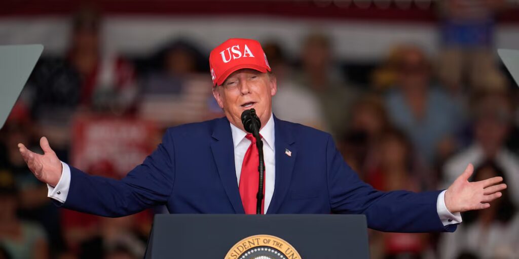 LIVE COVERAGE: President Trump visiting Wichita area today for midterm rally
